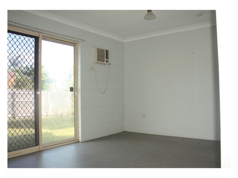 2 Lyndhurst Street, Mount Louisa QLD 4814