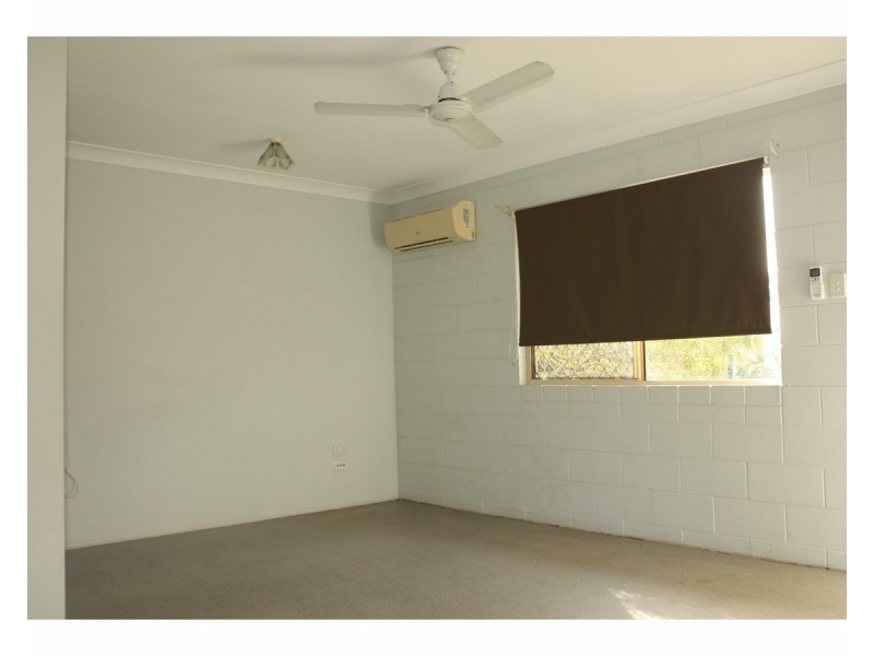 2 Lyndhurst Street, Mount Louisa QLD 4814