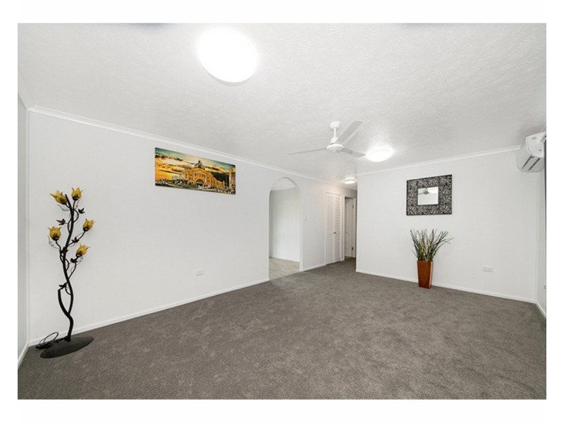 10 Tibarri Street, Kirwan QLD 4817