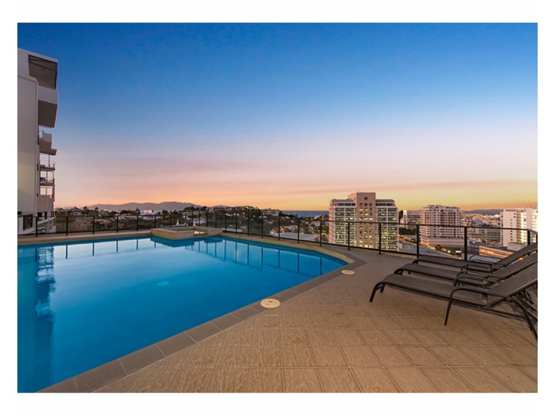 90/1 Stanton Terrace (Highpoint), Townsville City QLD 4810