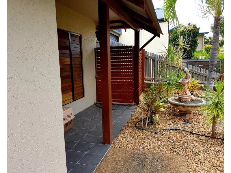 6 Bursaria Court, Douglas QLD 4814