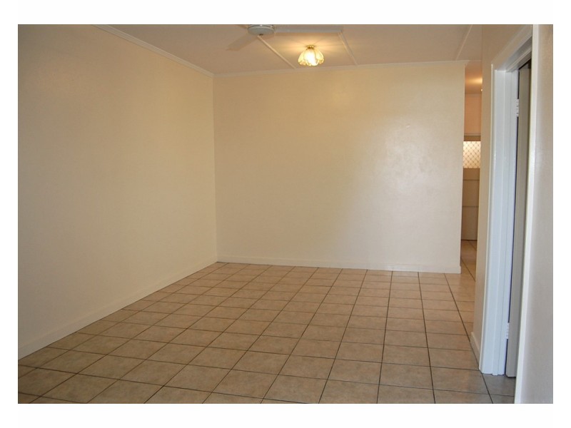 2/30 Russell Street, Aitkenvale QLD 4814