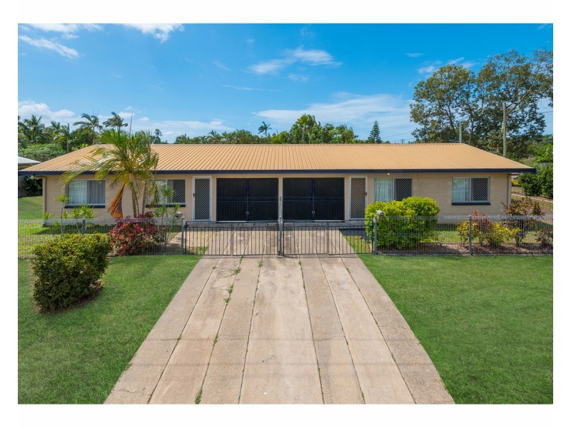 2/201 Pinnacle Drive, Rasmussen QLD 4815