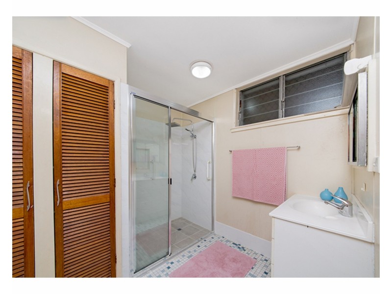 15 Daley Street, Heatley QLD 4814