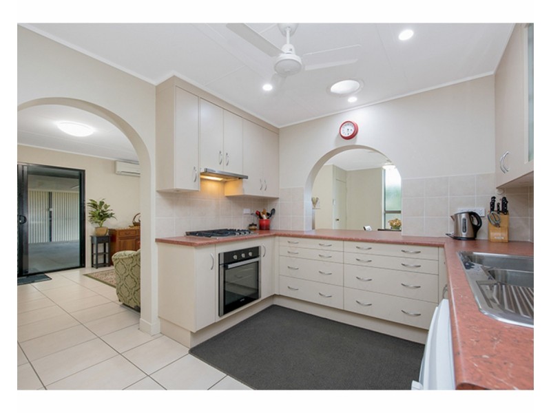 15 Champagne Crescent, Kelso QLD 4815