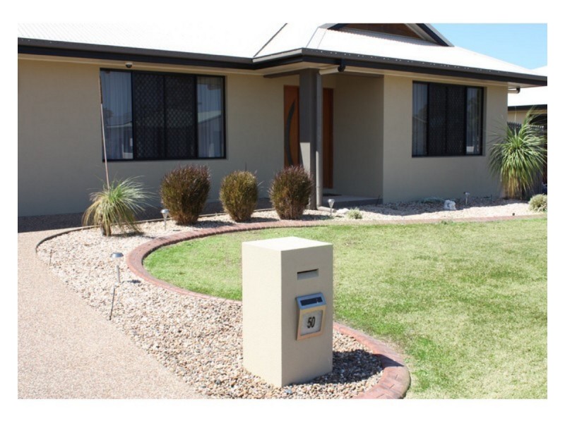 50 Brenton Circuit, Deeragun QLD 4818