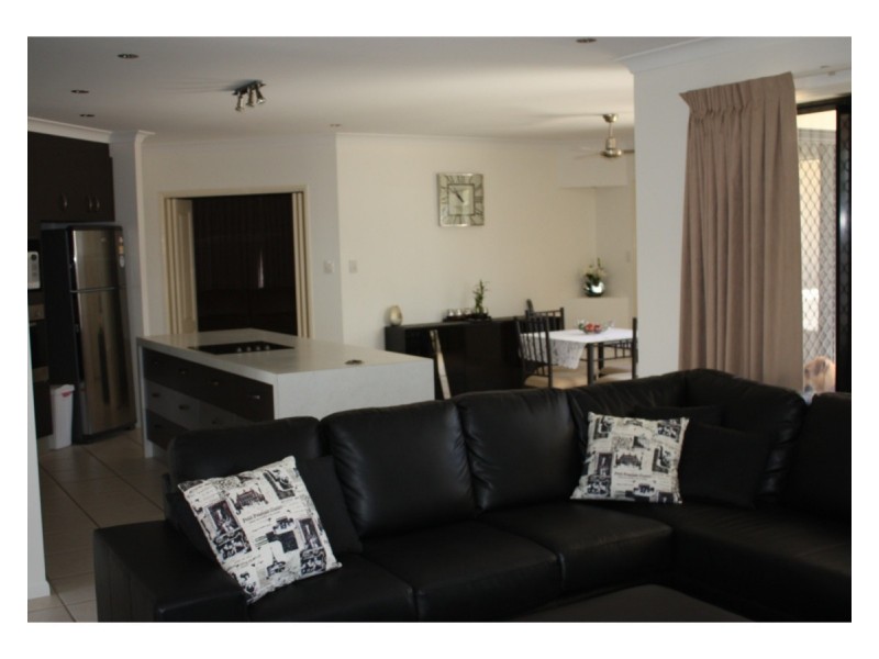 50 Brenton Circuit, Deeragun QLD 4818