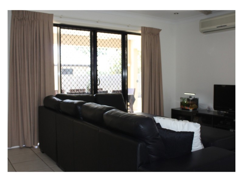 50 Brenton Circuit, Deeragun QLD 4818