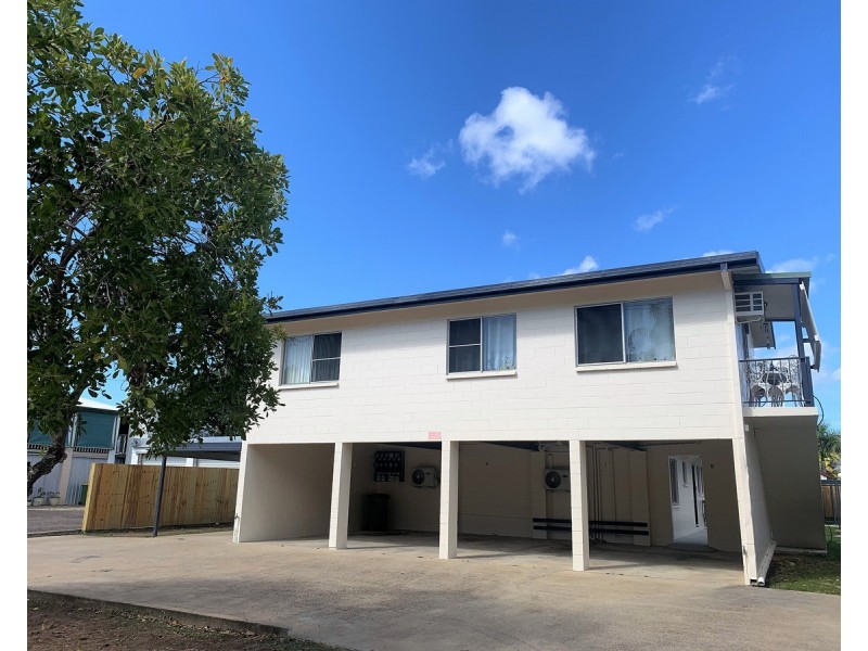 15 Fraire Street, Hermit Park QLD 4812