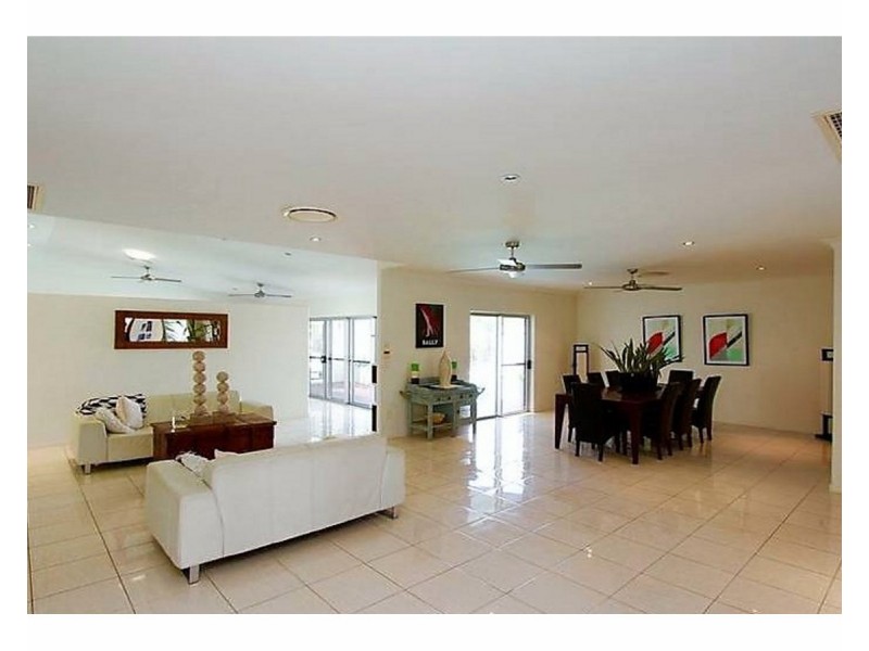 6 Bronco Court, Kelso QLD 4815