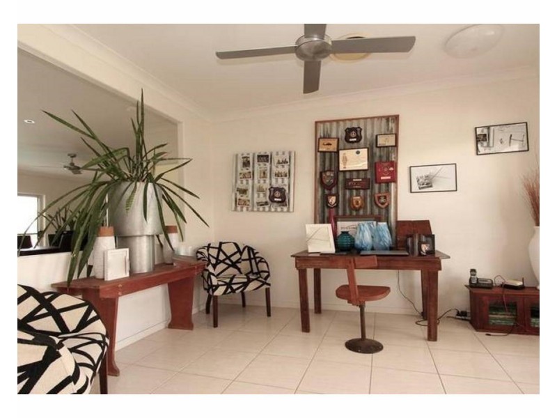 6 Bronco Court, Kelso QLD 4815