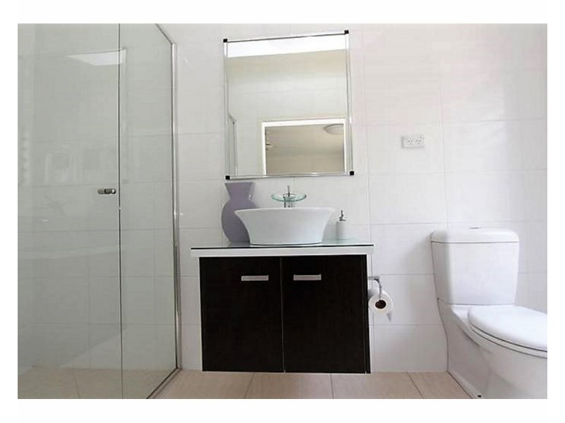 6 Bronco Court, Kelso QLD 4815