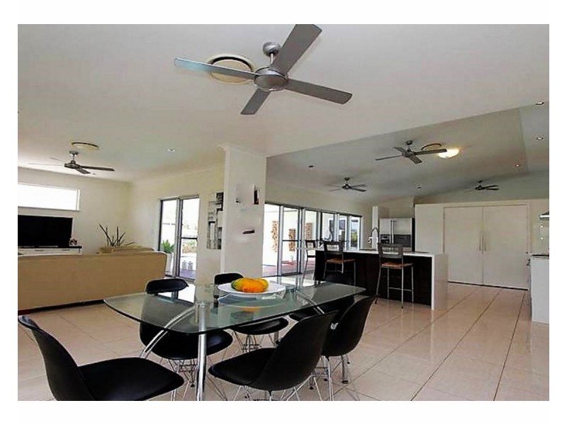 6 Bronco Court, Kelso QLD 4815