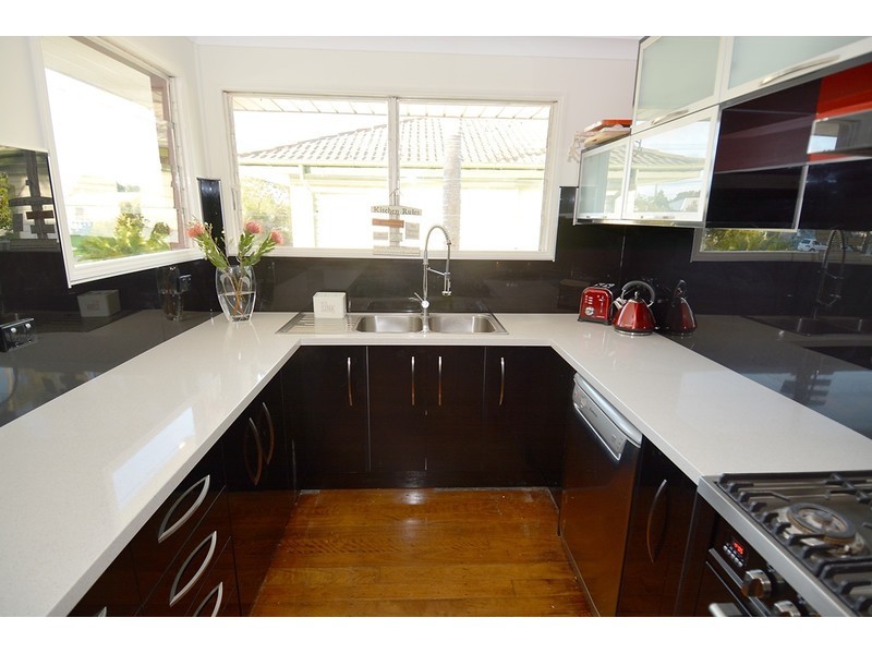 11 Croft Street, Heatley QLD 4814