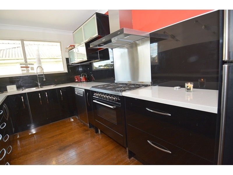 11 Croft Street, Heatley QLD 4814