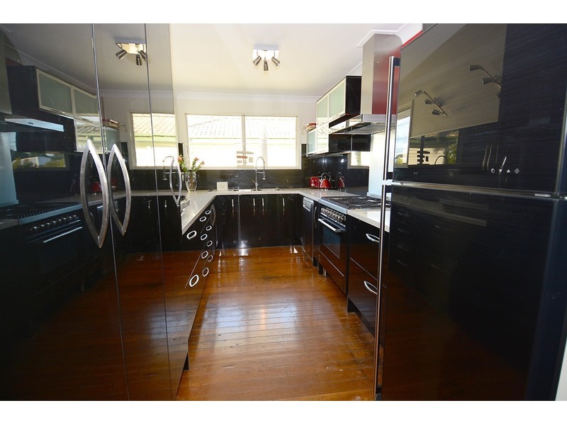 11 Croft Street, Heatley QLD 4814