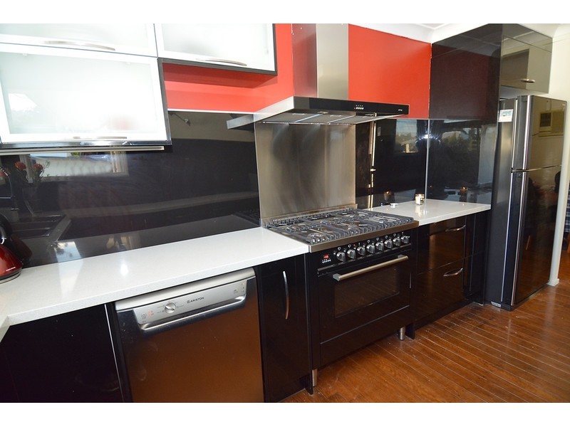 11 Croft Street, Heatley QLD 4814