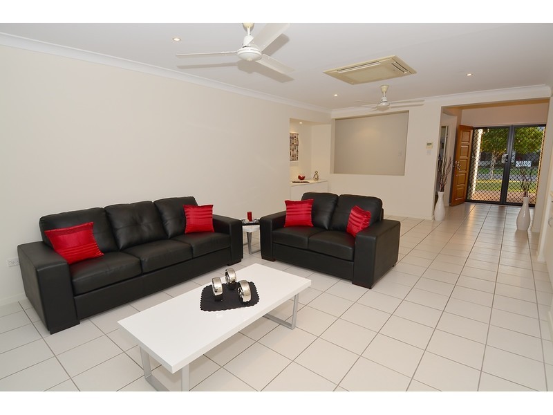 6 Wexham Court, Kirwan QLD 4817