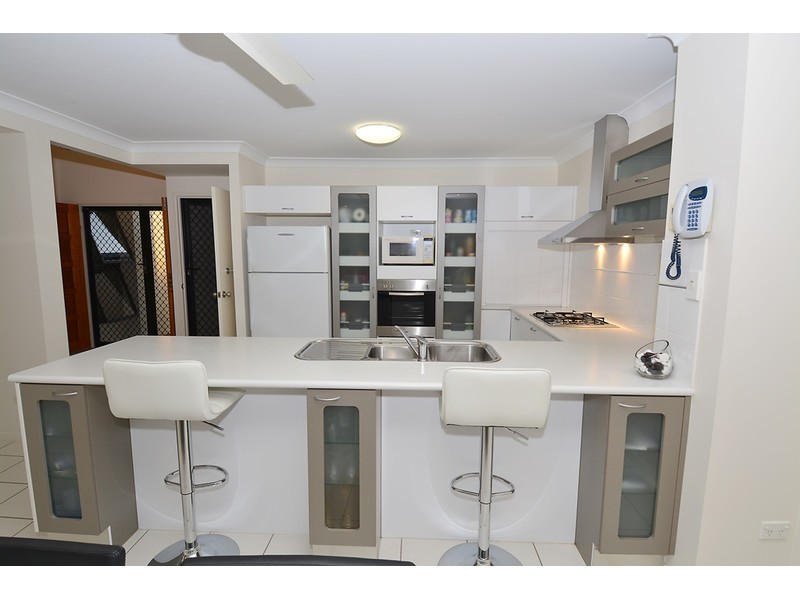 6 Wexham Court, Kirwan QLD 4817