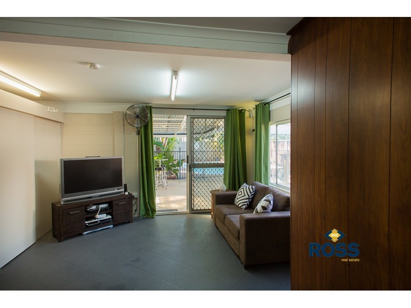 41 Ives Street, Kirwan QLD 4817