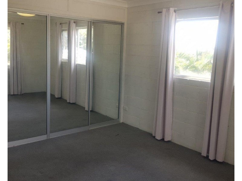 7/11 Vaughan Street, West End QLD 4810