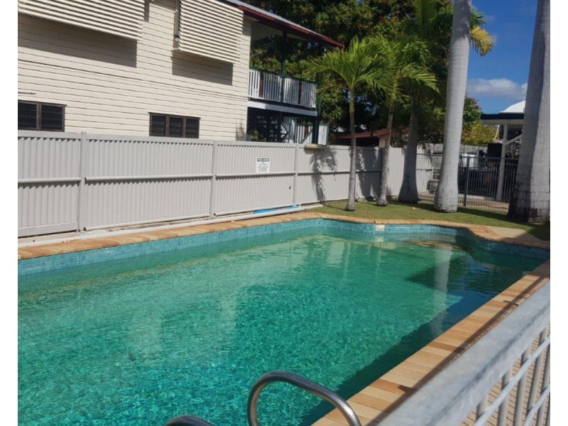 7/11 Vaughan Street, West End QLD 4810