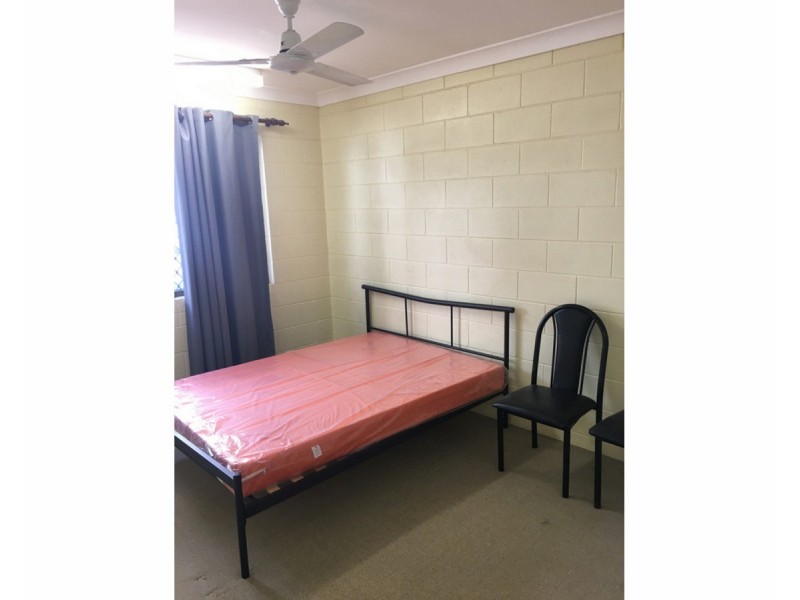 2/4 Pope Street, Aitkenvale QLD 4814