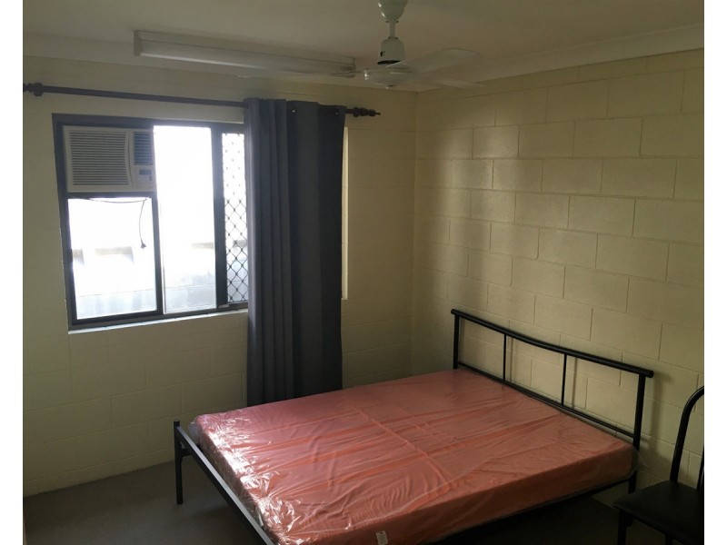 2/4 Pope Street, Aitkenvale QLD 4814