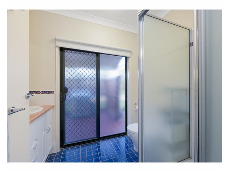 2 Lakewood Avenue, Kirwan QLD 4817