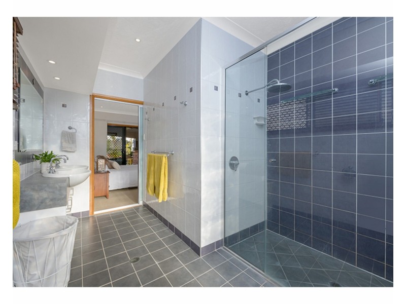 10 Kiandra Place, Mount Louisa QLD 4814