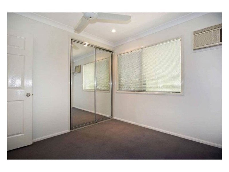 2 Carallia Place, Douglas QLD 4814