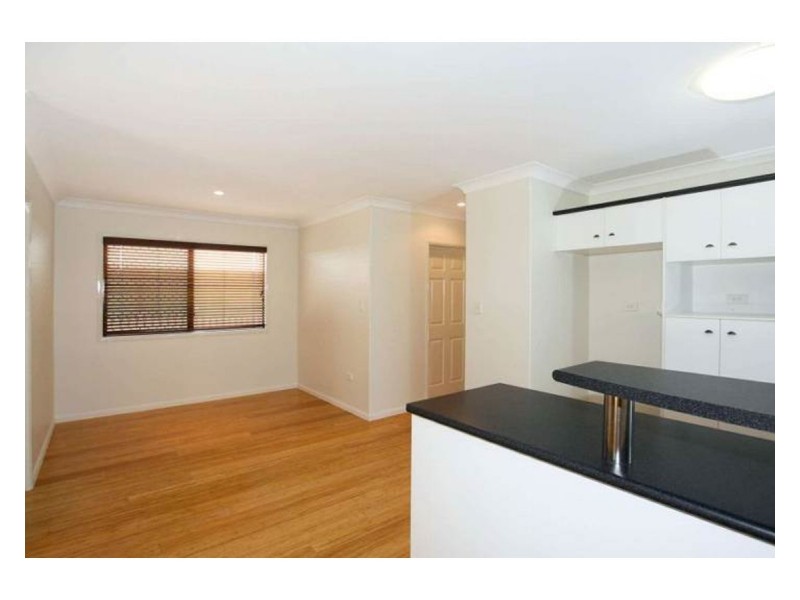 2 Carallia Place, Douglas QLD 4814