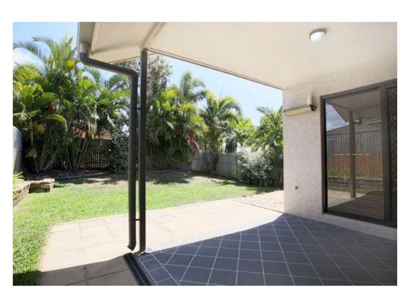 2 Carallia Place, Douglas QLD 4814