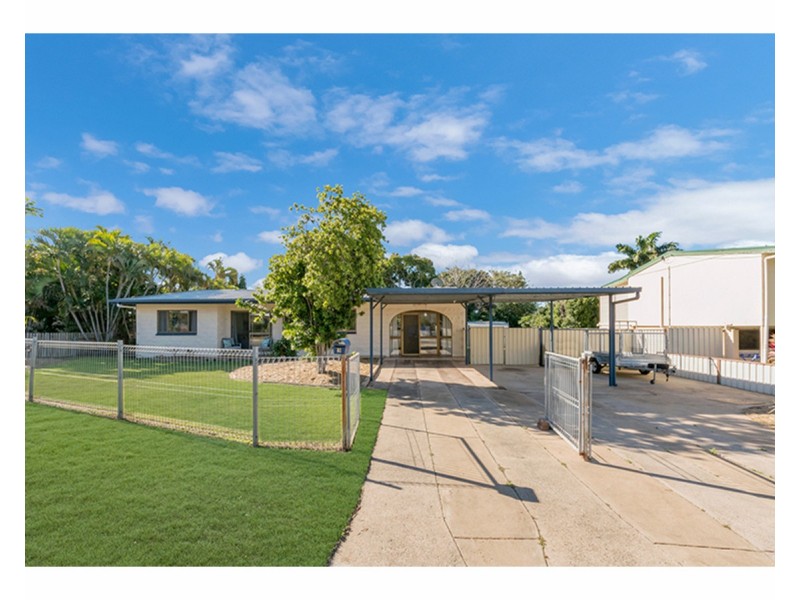 9 Banora Court, Mount Louisa QLD 4814