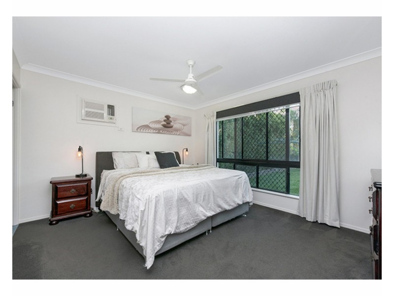 17 Calliandra Court, Mount Louisa QLD 4814