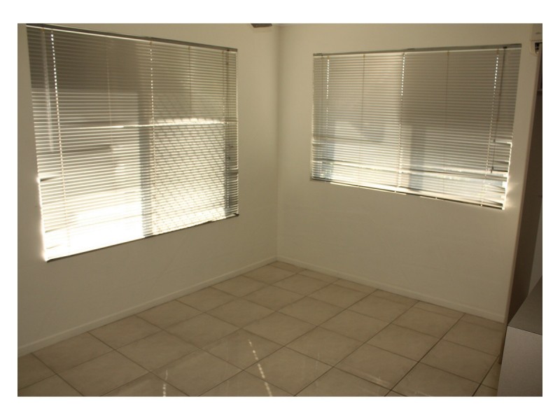 6/130 Eyre Street, North Ward QLD 4810