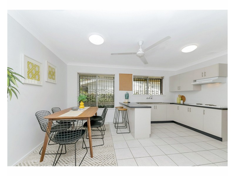 11 Pine Street, Kirwan QLD 4817