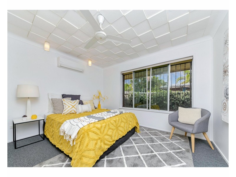 11 Pine Street, Kirwan QLD 4817