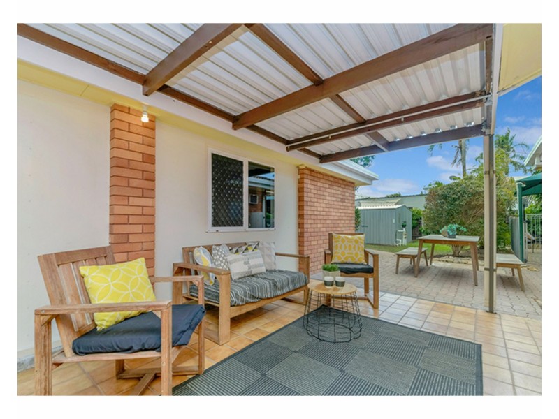 11 Pine Street, Kirwan QLD 4817