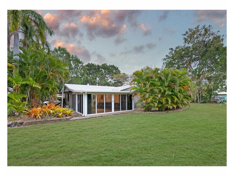 25 Flagstone Avenue, Rangewood QLD 4817