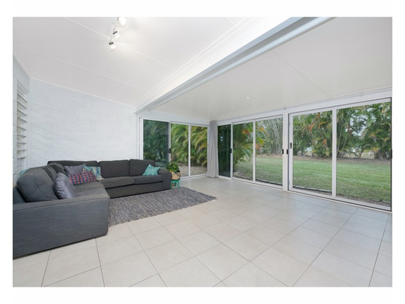 25 Flagstone Avenue, Rangewood QLD 4817