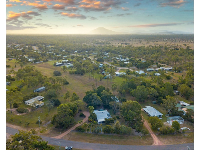 25 Flagstone Avenue, Rangewood QLD 4817