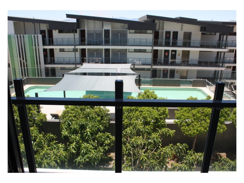 30/4 Aplin Street, Townsville City QLD 4810