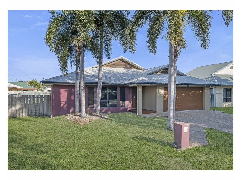 5 Lakeshore Circuit, Idalia QLD 4811
