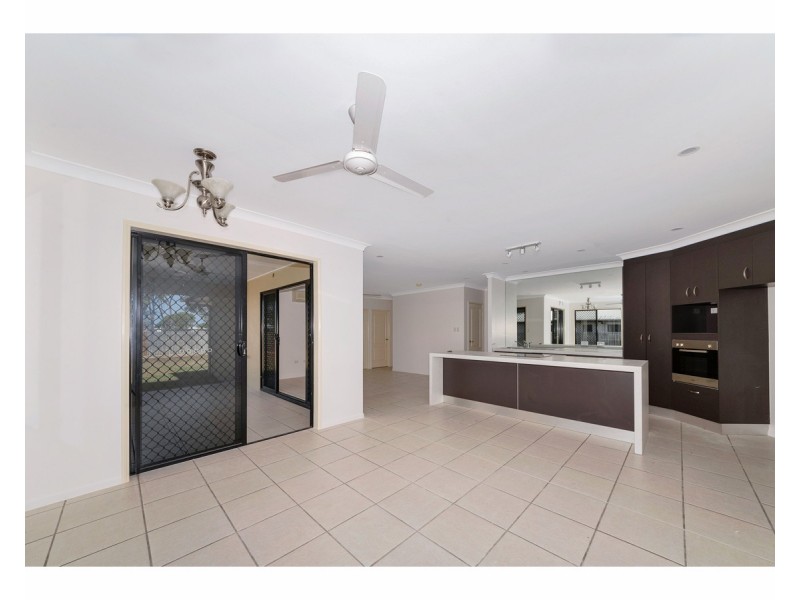 50 Brenton Circuit, Deeragun QLD 4818