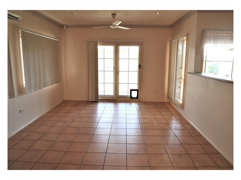 38 Avon Avenue, Kirwan QLD 4817