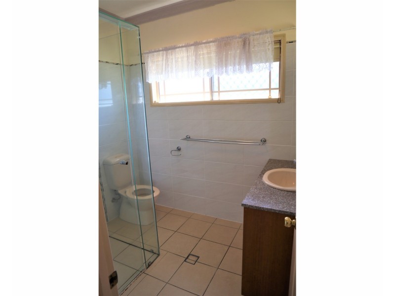 38 Avon Avenue, Kirwan QLD 4817