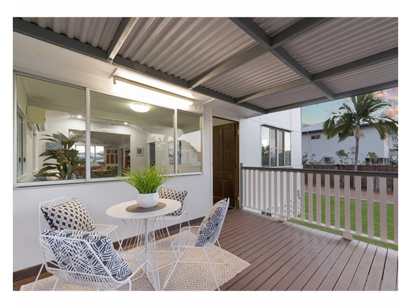 28 Sargeant Street, Gulliver QLD 4812