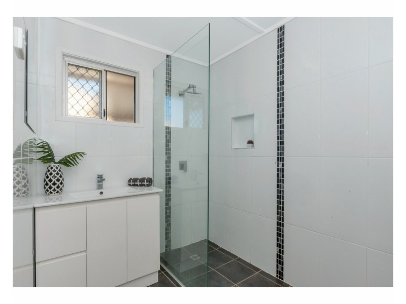 25 Pixley Crescent, Heatley QLD 4814