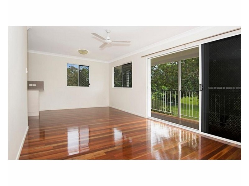 34 Albert Street, Cranbrook QLD 4814